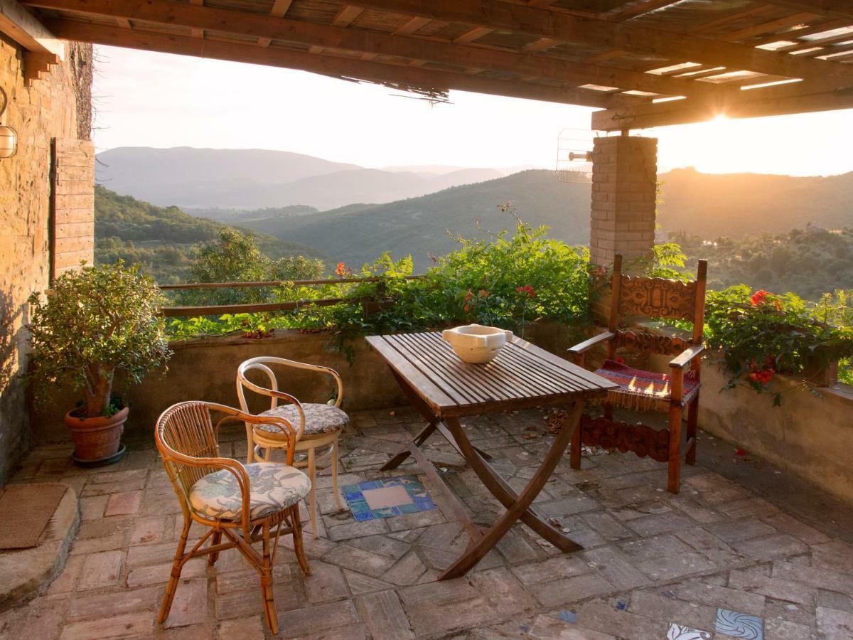 Casa La Valle, Gubbio, Frazione Santa Cristina Panzió Kültér fotó